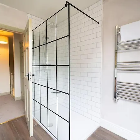 Greys Lane -